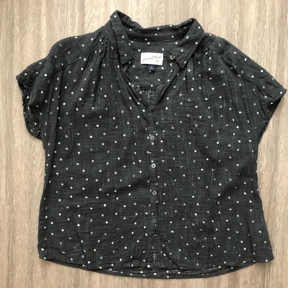Universal Thread Button Up